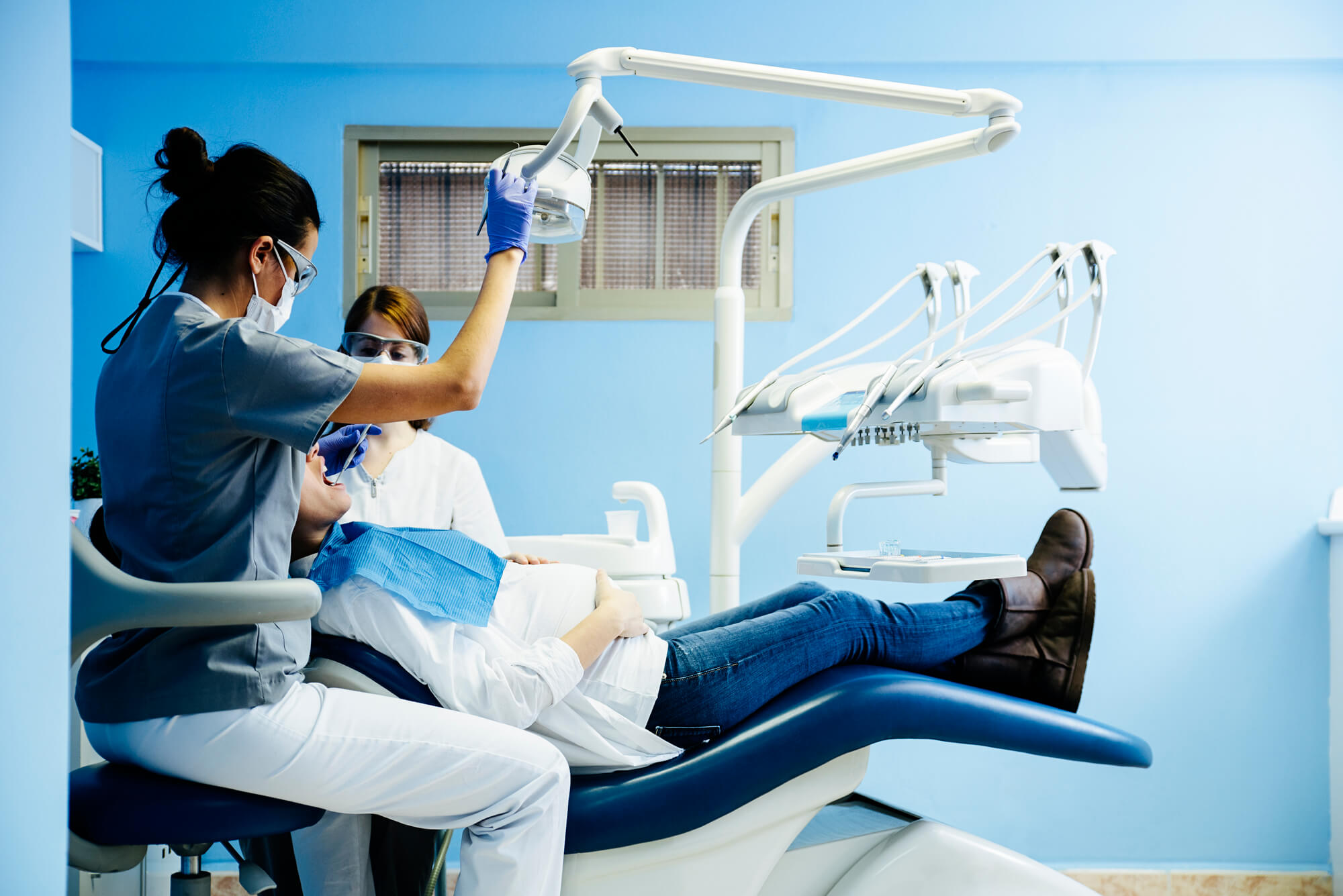 dentists during oral surgery in Simpsonville SC